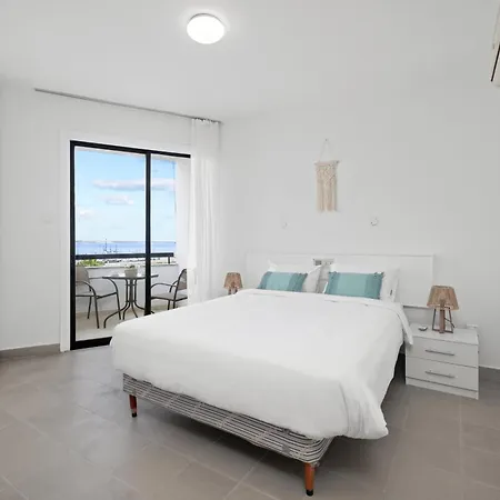 Lejlighed Modern Seafront With Marina Views Larnaca